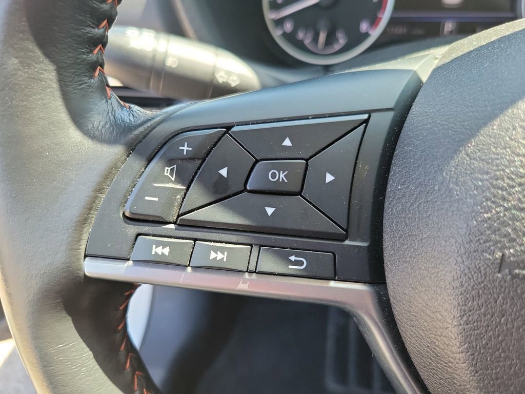 Used 2022 Nissan Sentra SR w/ Trunk Package image 22