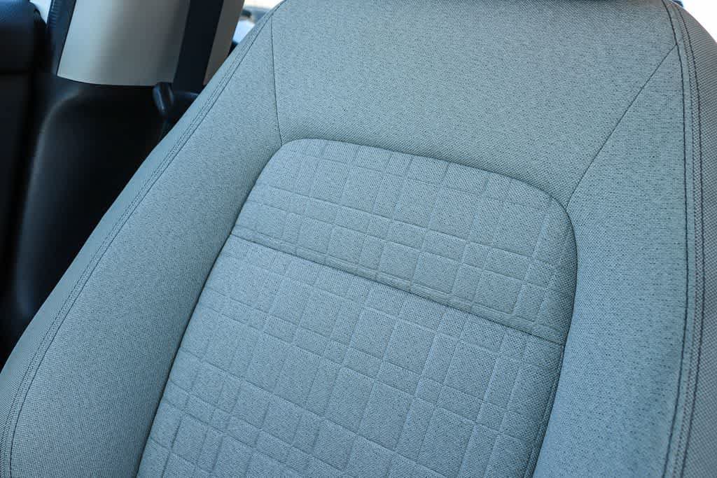 Used 2024 Honda HR-V LX image 25