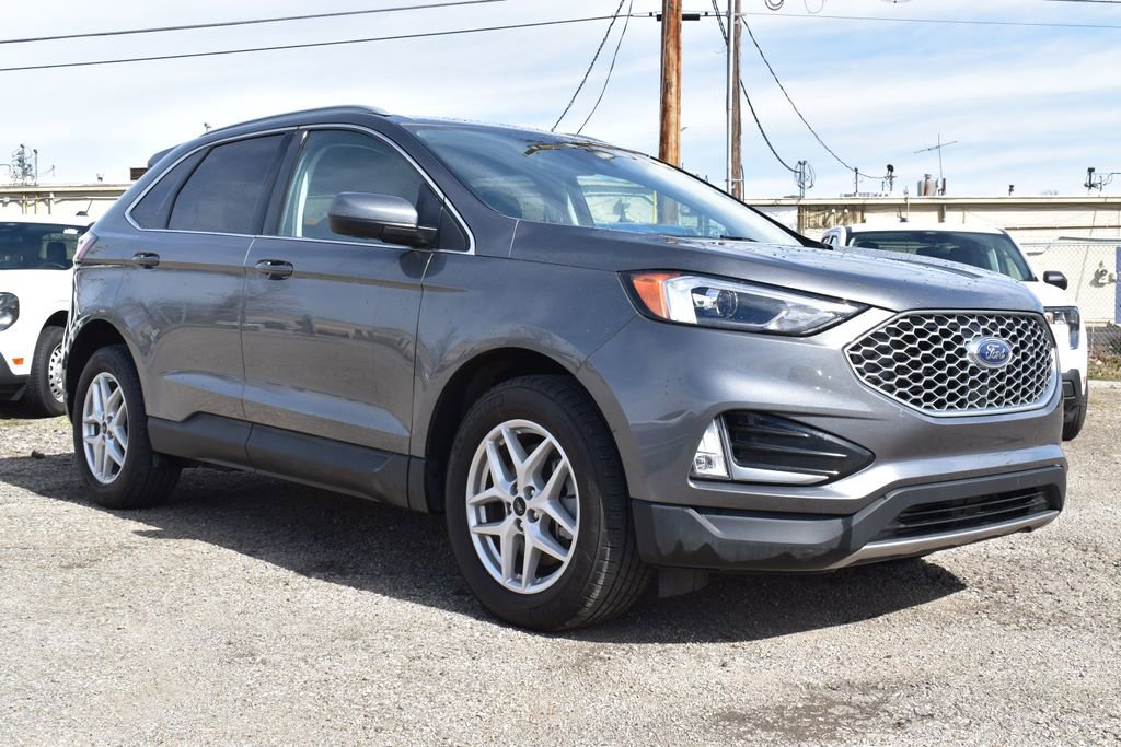 Certified 2023 Ford Edge SEL w/ Convenience Package image 3