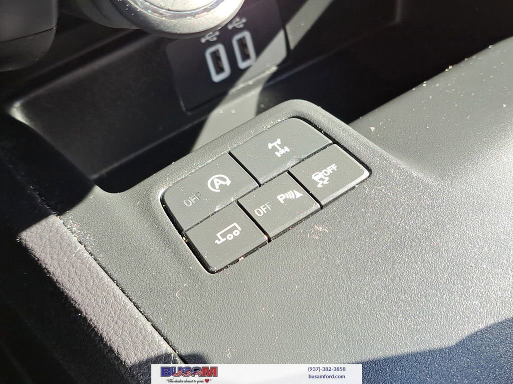 Used 2021 Ford Ranger Lariat w/ Equipment Group 501A High image 18