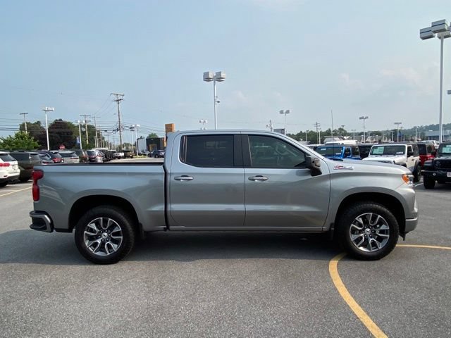 Used 2026 Chevrolet Silverado 1500 RST AWD/4WD image 6