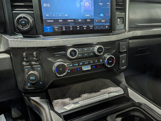 Used 2024 Ford F350 Platinum w/ FX4 Off-Road Package AWD/4WD image 28