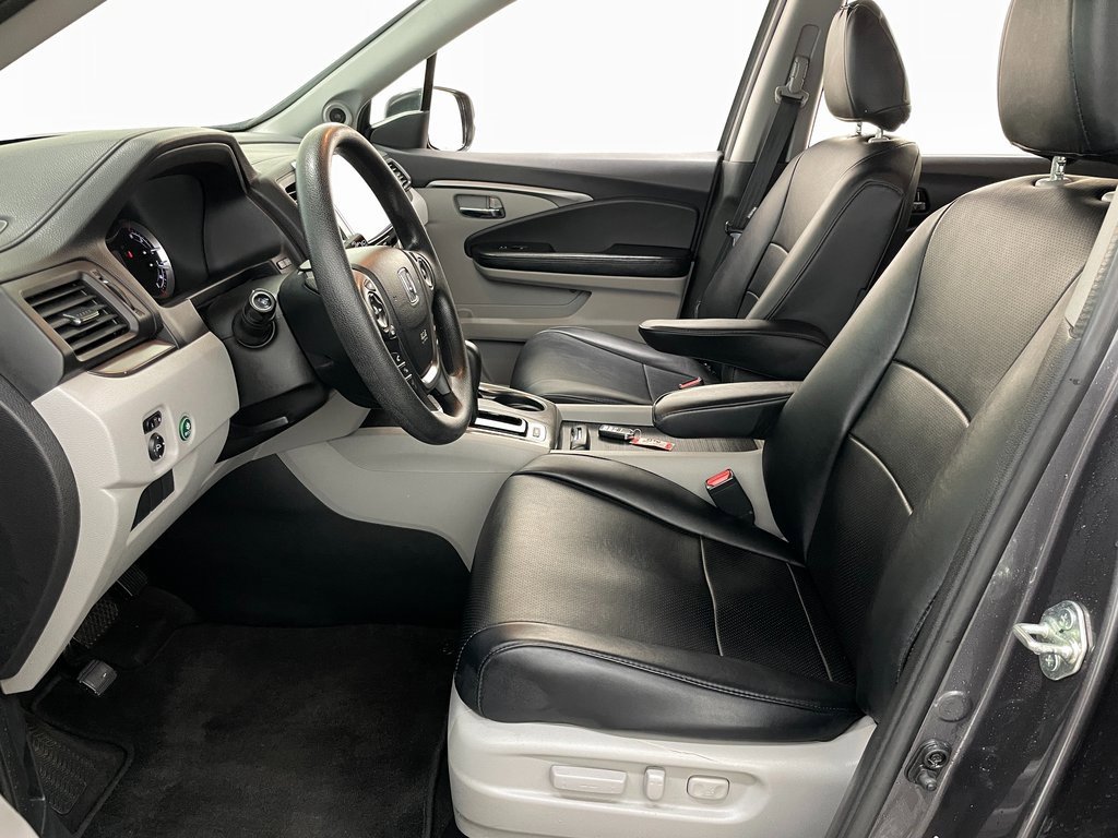 Used 2016 Honda Pilot EX image 7