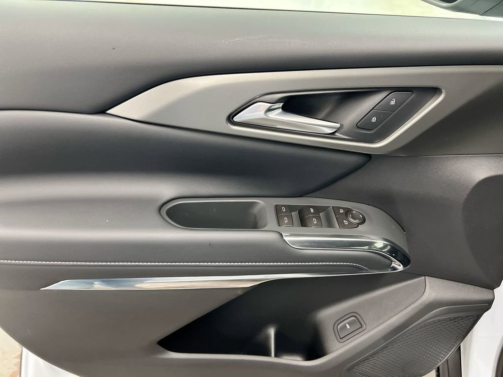 New 2026 Chevrolet Traverse LT AWD/4WD image 21