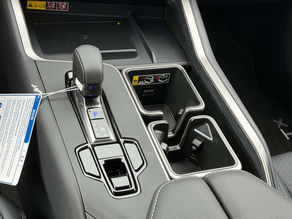 New 2026 Lexus TX 500h AWD image 15