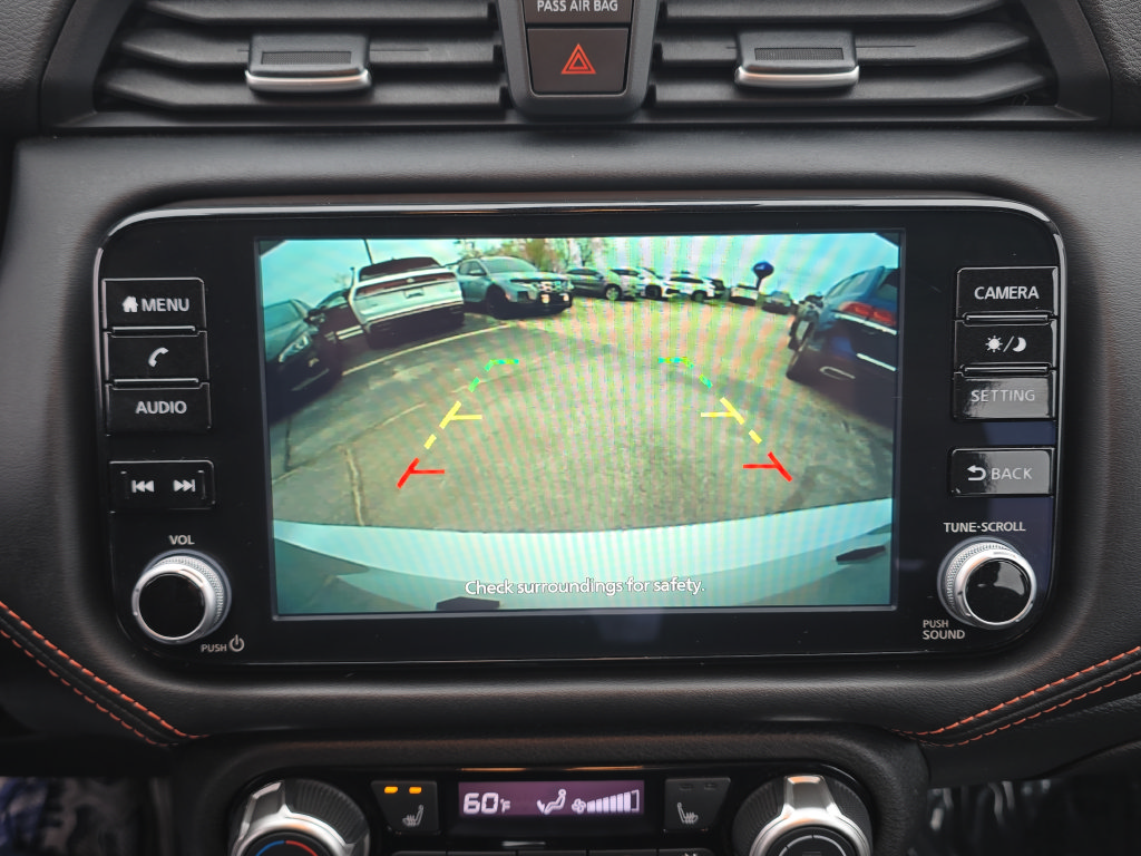 Used 2024 Nissan Versa SR FWD image 13