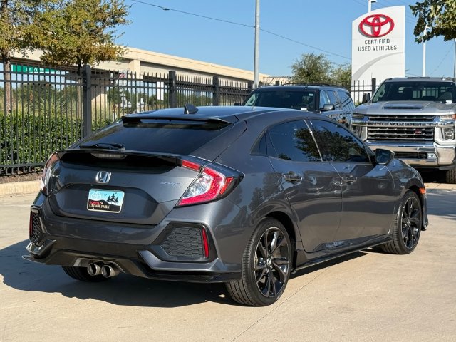 Used 2018 Honda Civic Sport image 7