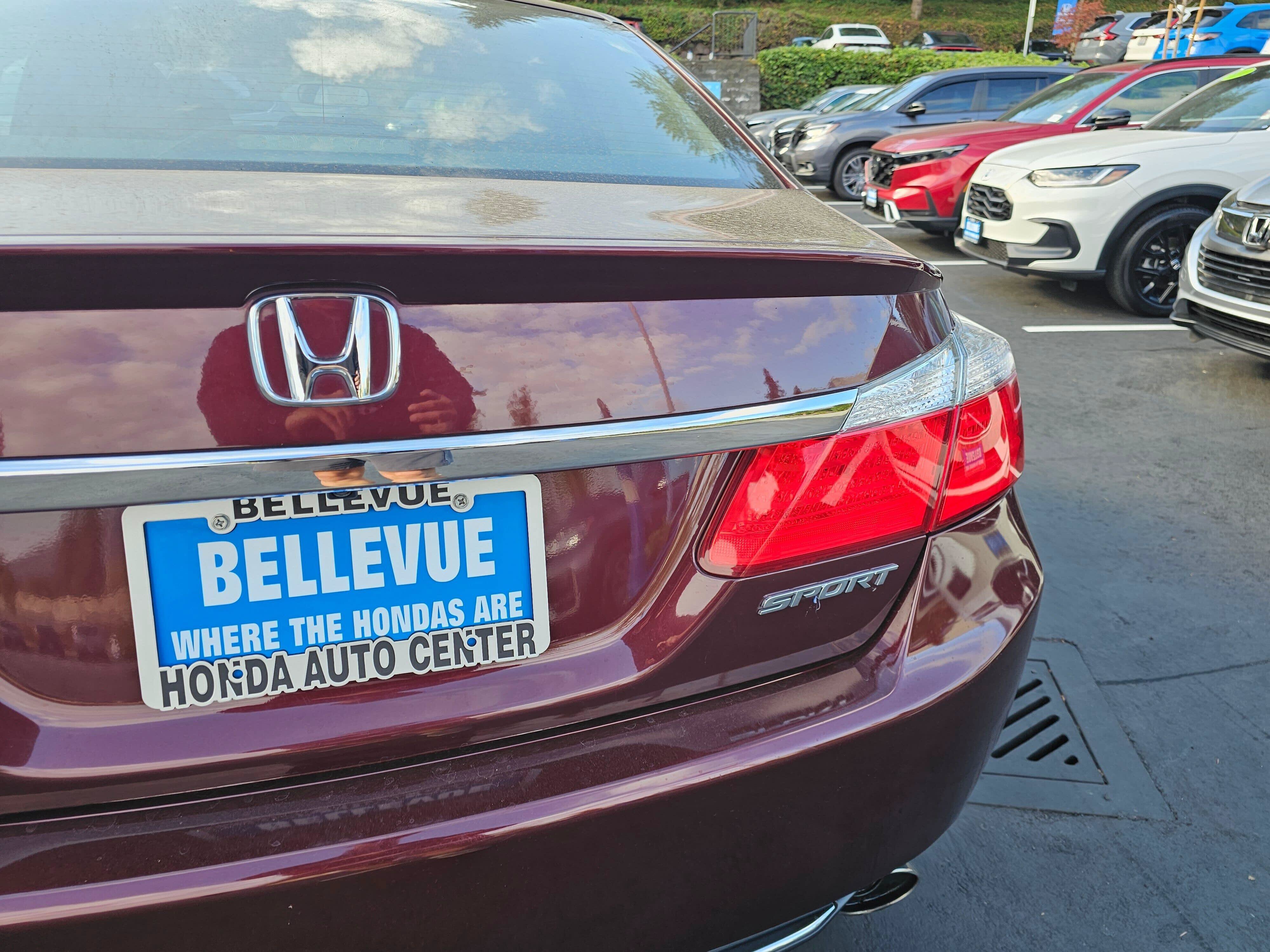 Used 2015 Honda Accord Sport image 17