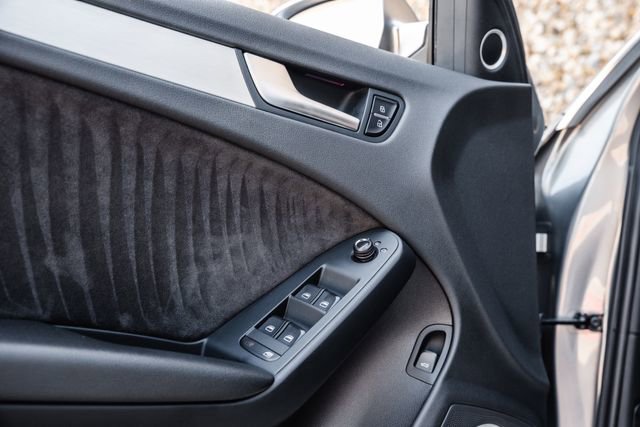 Used 2010 Audi S4 Premium Plus w/ Navigation Pkg w/Camera image 65