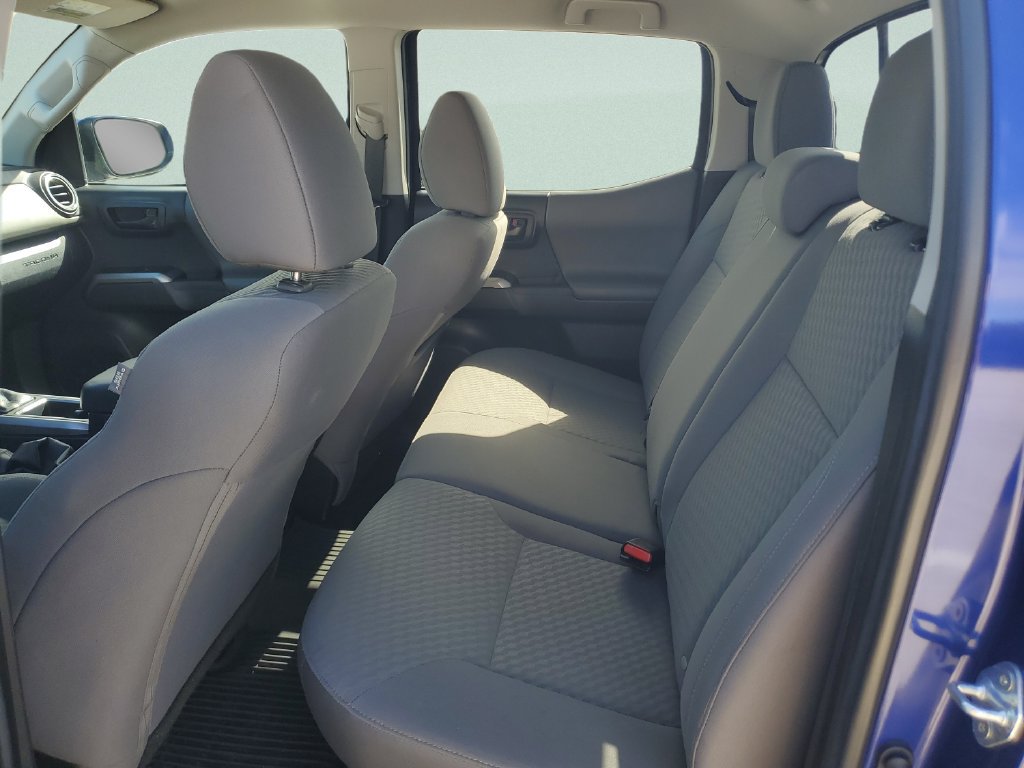 Used 2023 Toyota Tacoma SR5 AWD/4WD image 10