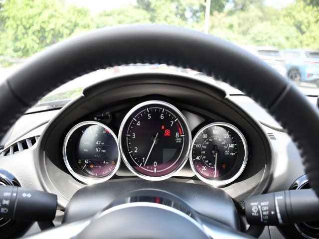 New 2026 MAZDA MX-5 Miata Club w/ Weather Package RWD image 19