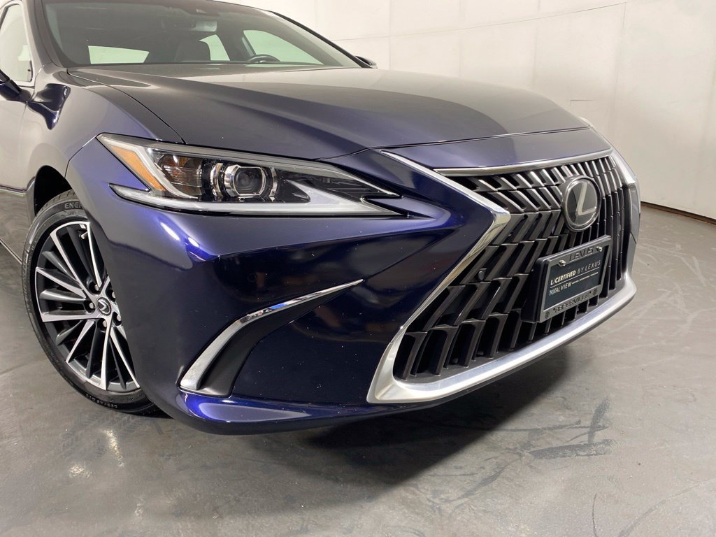 Certified 2025 Lexus ES 300h w/ Premium Package FWD image 4
