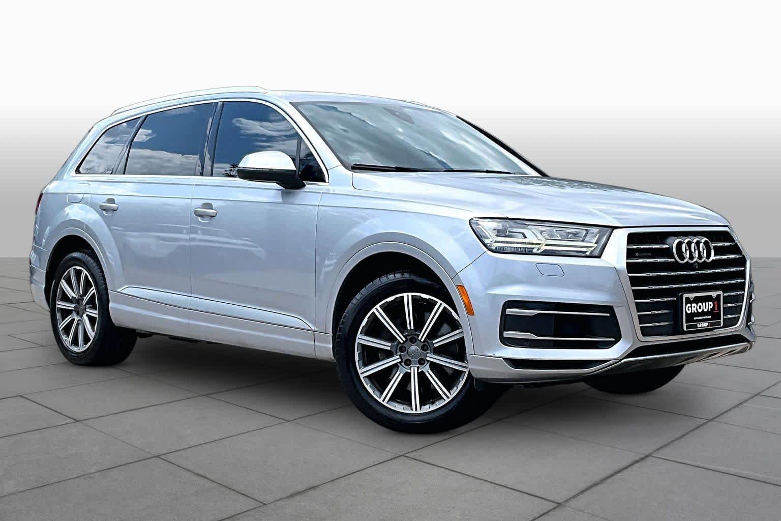 Used 2018 Audi Q7 3.0T Prestige AWD/4WD image 3
