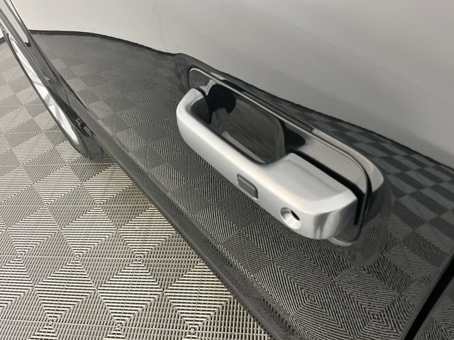 Used 2018 Ford F150 Limited AWD/4WD image 12