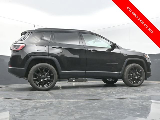 New 2026 Jeep Compass Latitude image 40