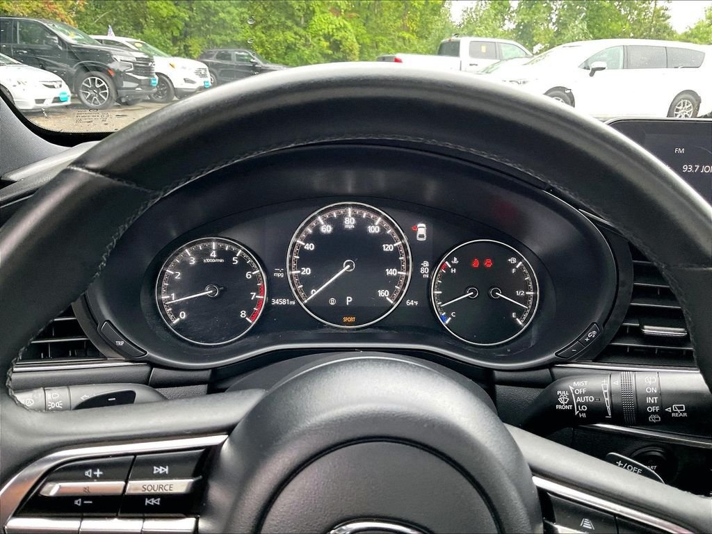 Used 2019 MAZDA MAZDA3 Hatchback w/ Premium Package FWD image 15