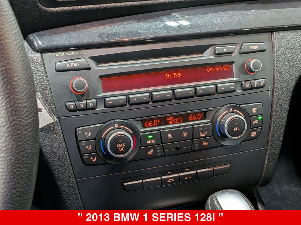 Used 2013 BMW 128i Convertible RWD image 22