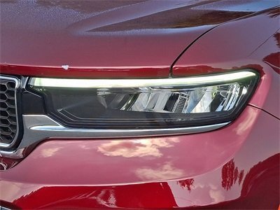 Used 2024 Jeep Grand Cherokee Overland w/ Luxury Tech Group IV image 7