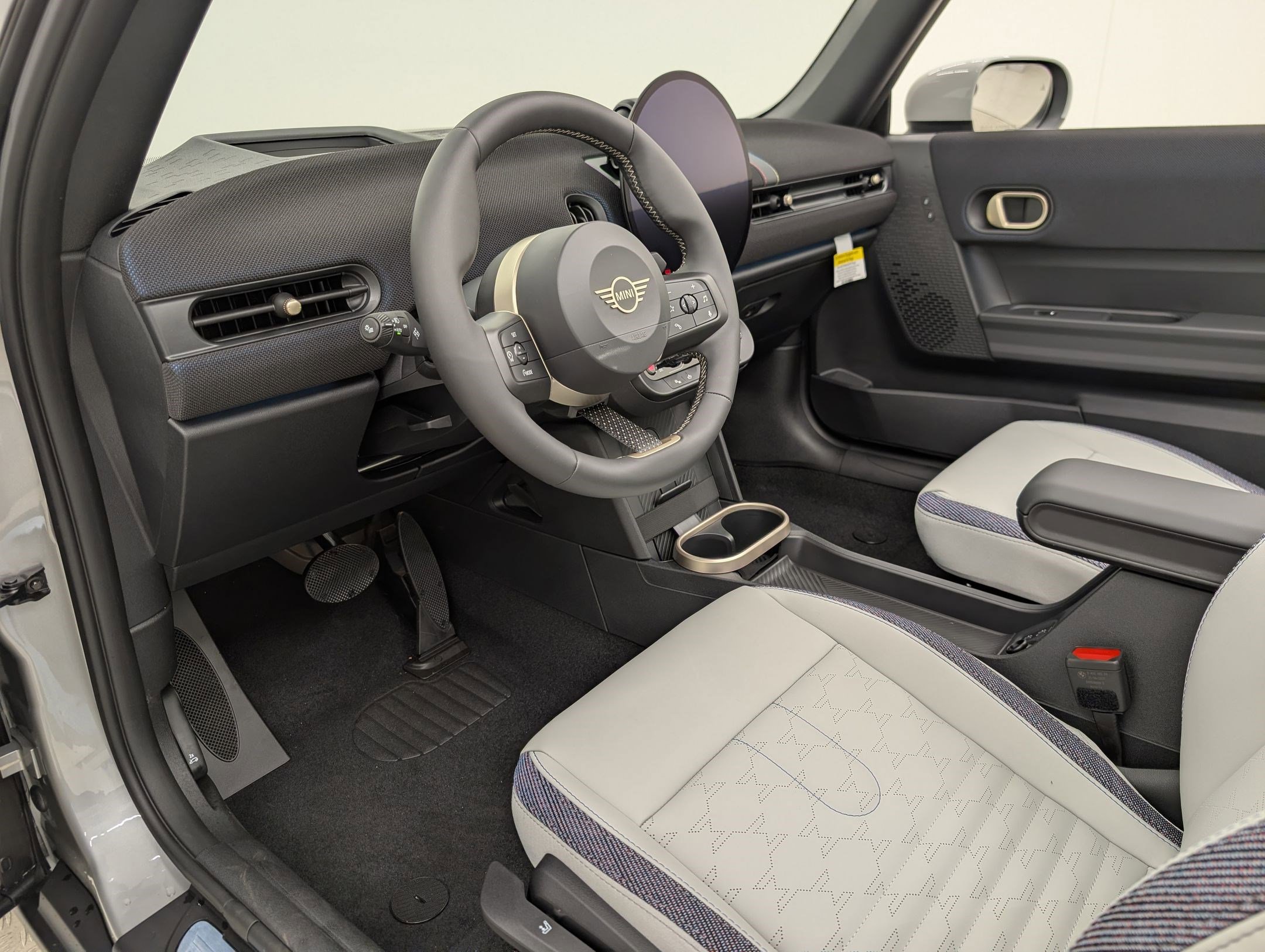 New 2026 MINI Cooper S image 4