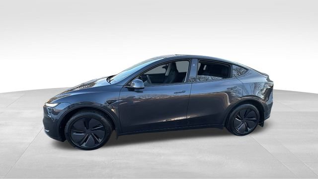 Used 2026 Tesla Model Y Long Range image 4