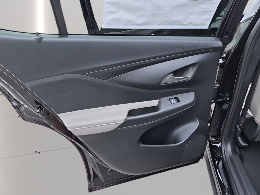 New 2026 Buick Envista Sport Touring FWD image 33
