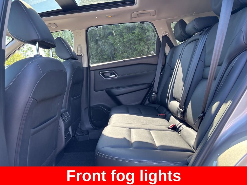 Used 2021 Nissan Rogue SL w/ Premium Package AWD/4WD image 13