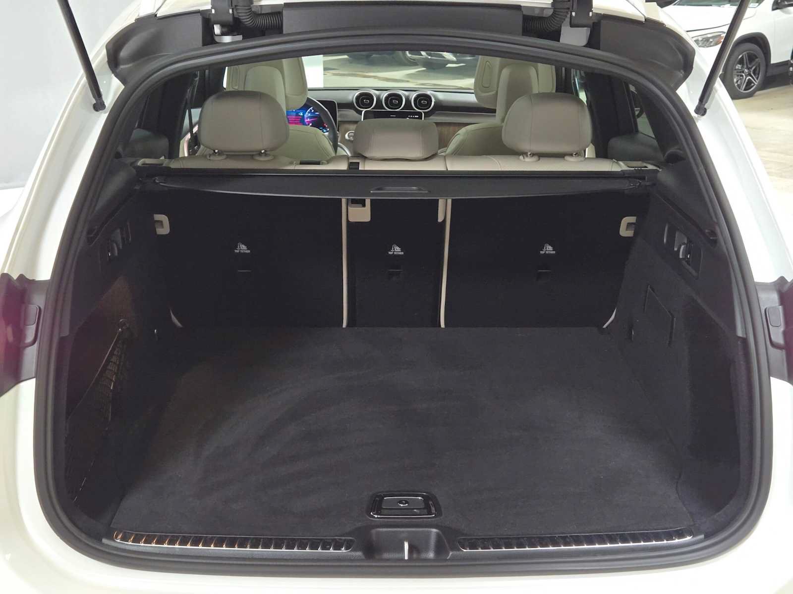 Certified 2026 Mercedes-Benz GLC 300 4MATIC image 14