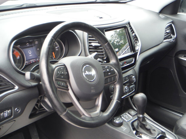 Used 2020 Jeep Cherokee Limited AWD/4WD image 13