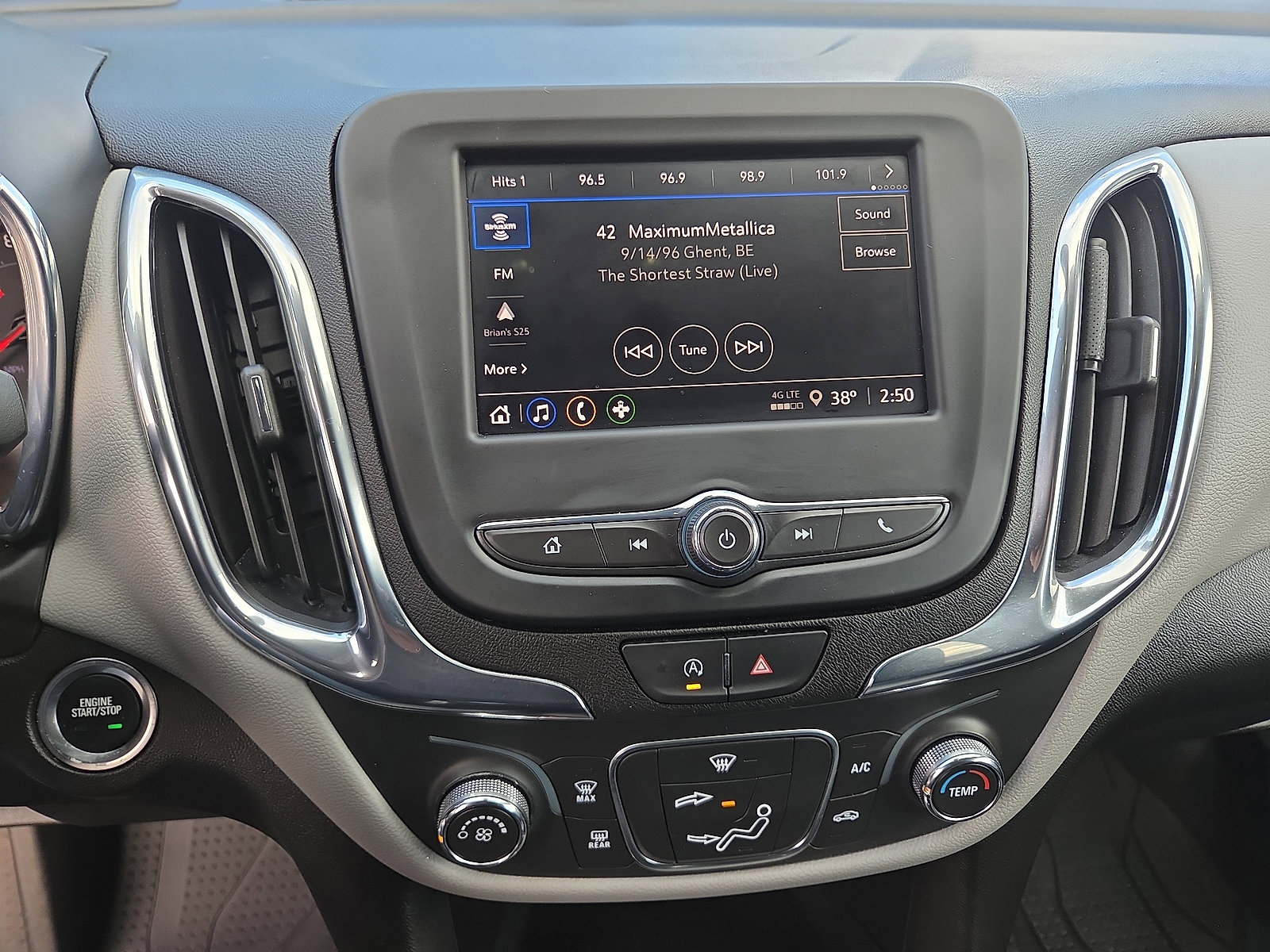 Certified 2024 Chevrolet Equinox LS w/ LS Convenience Package image 25