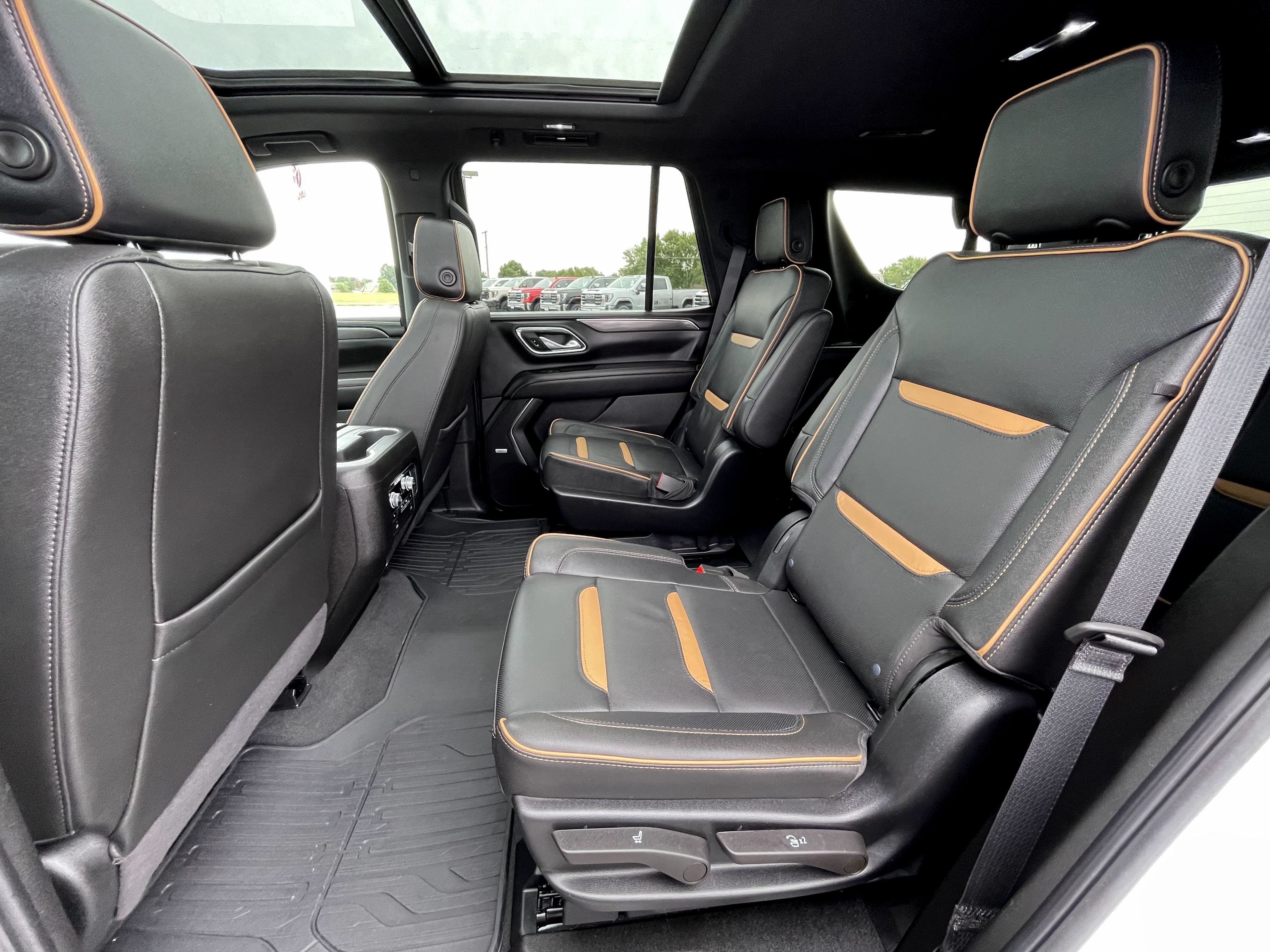 Certified 2024 GMC Yukon AT4 w/ Technology Package AWD/4WD image 14
