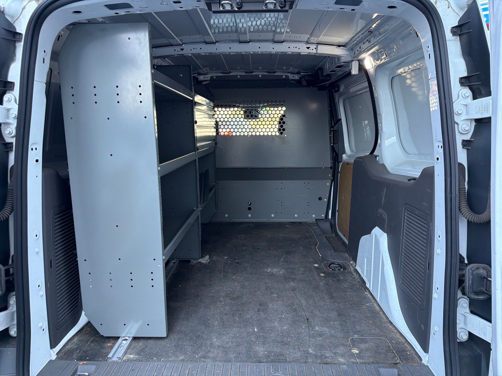 Certified 2020 Ford Transit Connect XL FWD image 5