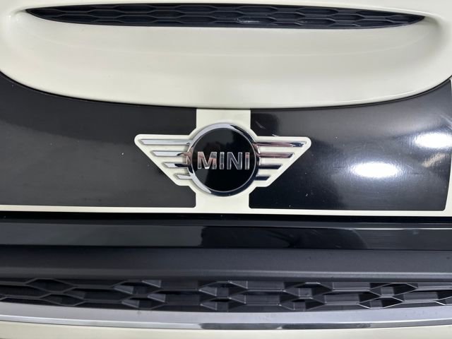 Used 2022 MINI Cooper S image 9