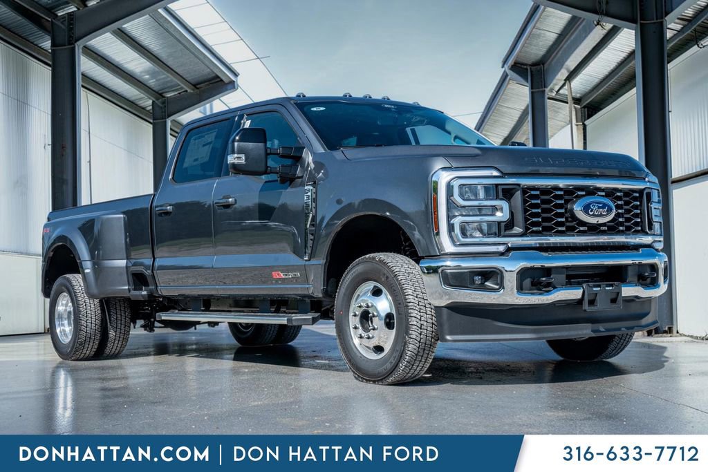 New 2026 Ford F350 Lariat w/ FX4 Off-Road Package AWD/4WD image 36