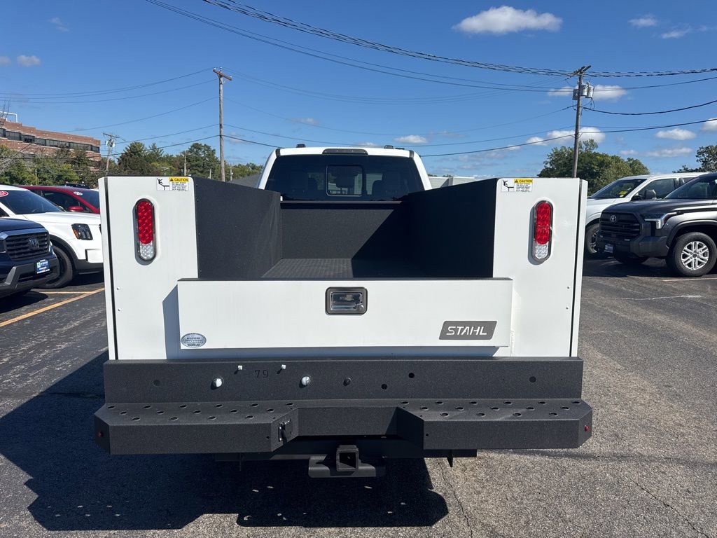 New 2025 Ford F350 XL w/ XL Chrome Package image 6