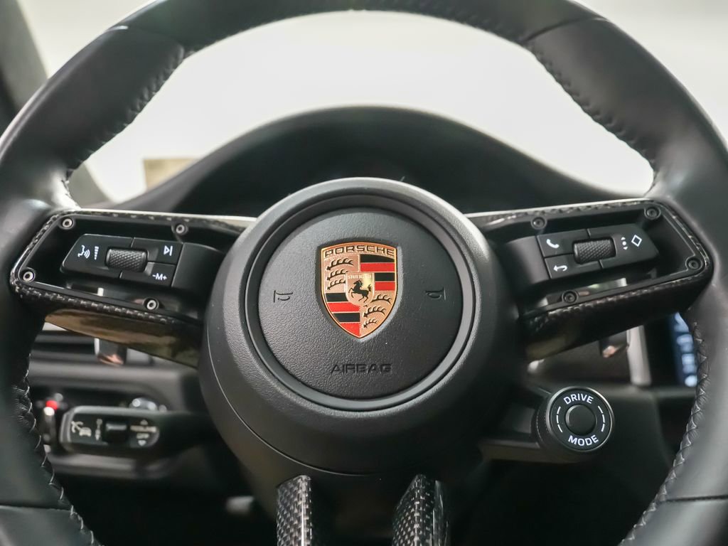 Used 2024 Porsche Macan GTS AWD/4WD image 27