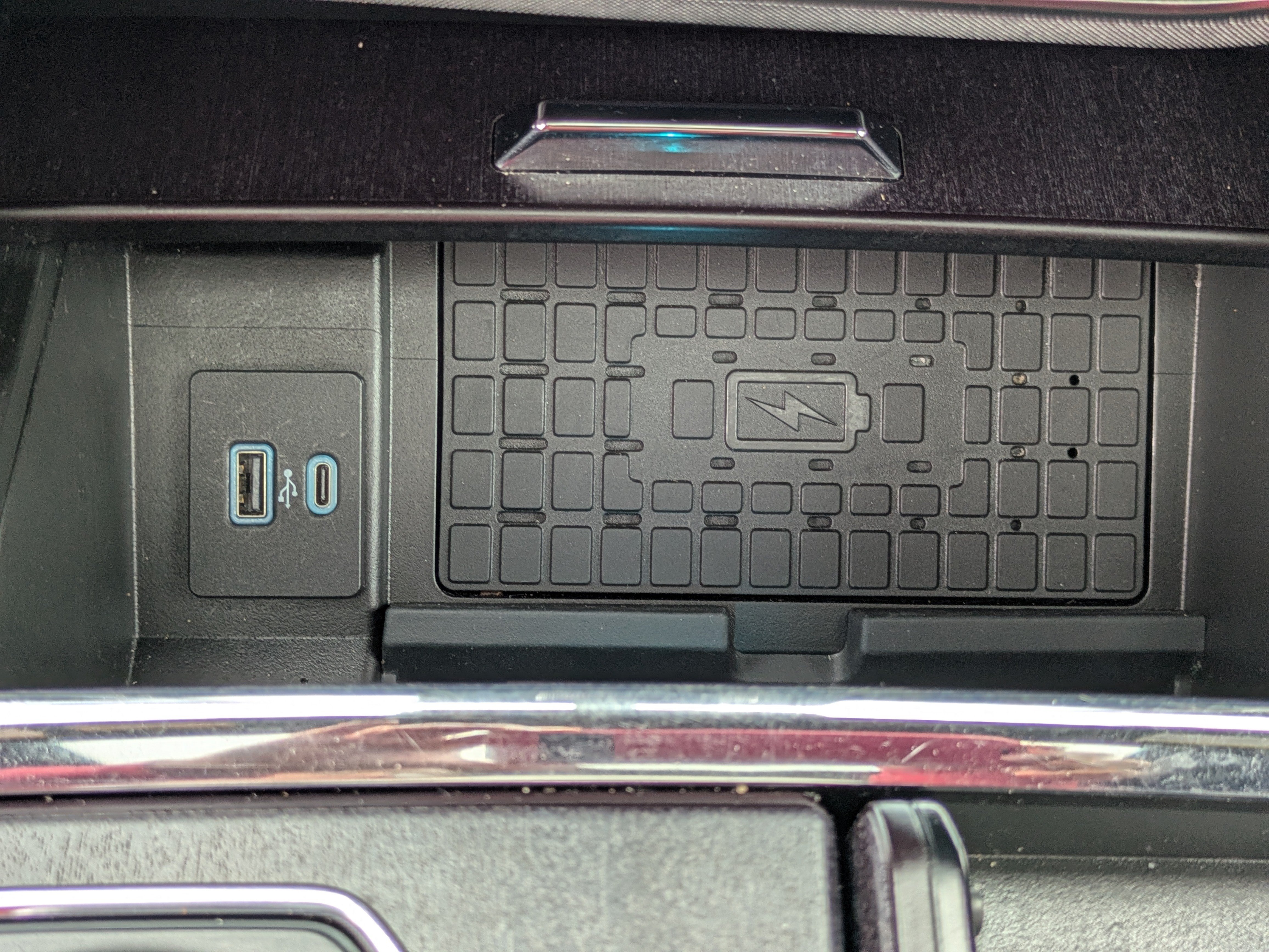 Used 2022 Ford Expedition Max Platinum RWD image 25