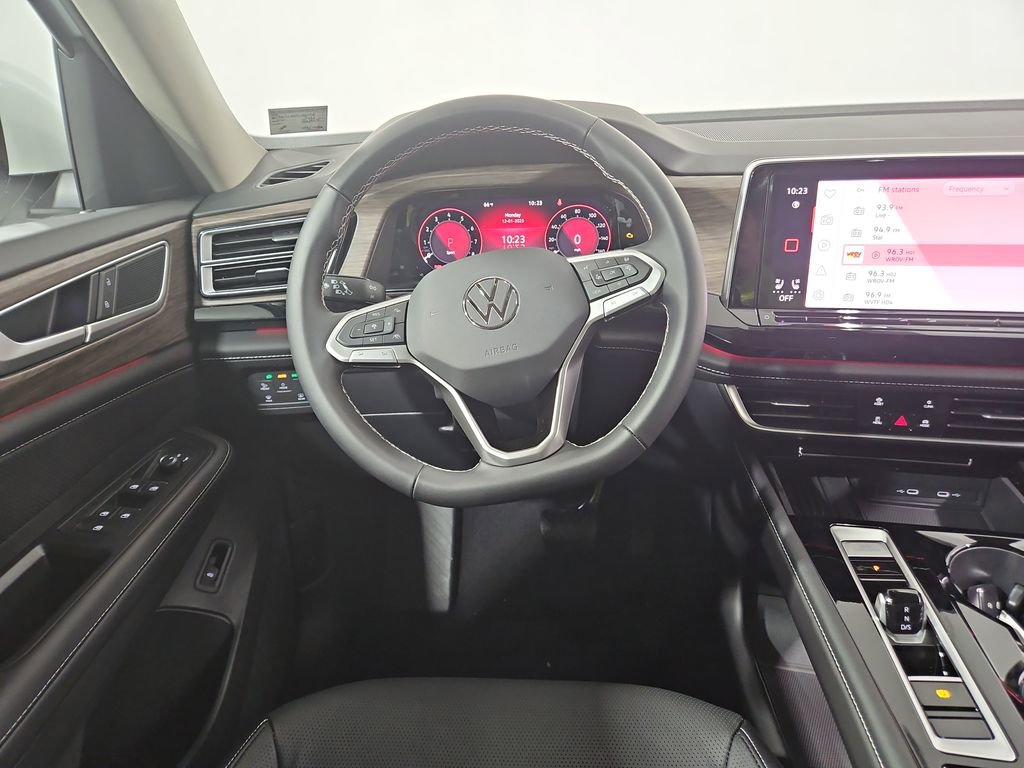 New 2026 Volkswagen Atlas SEL image 13