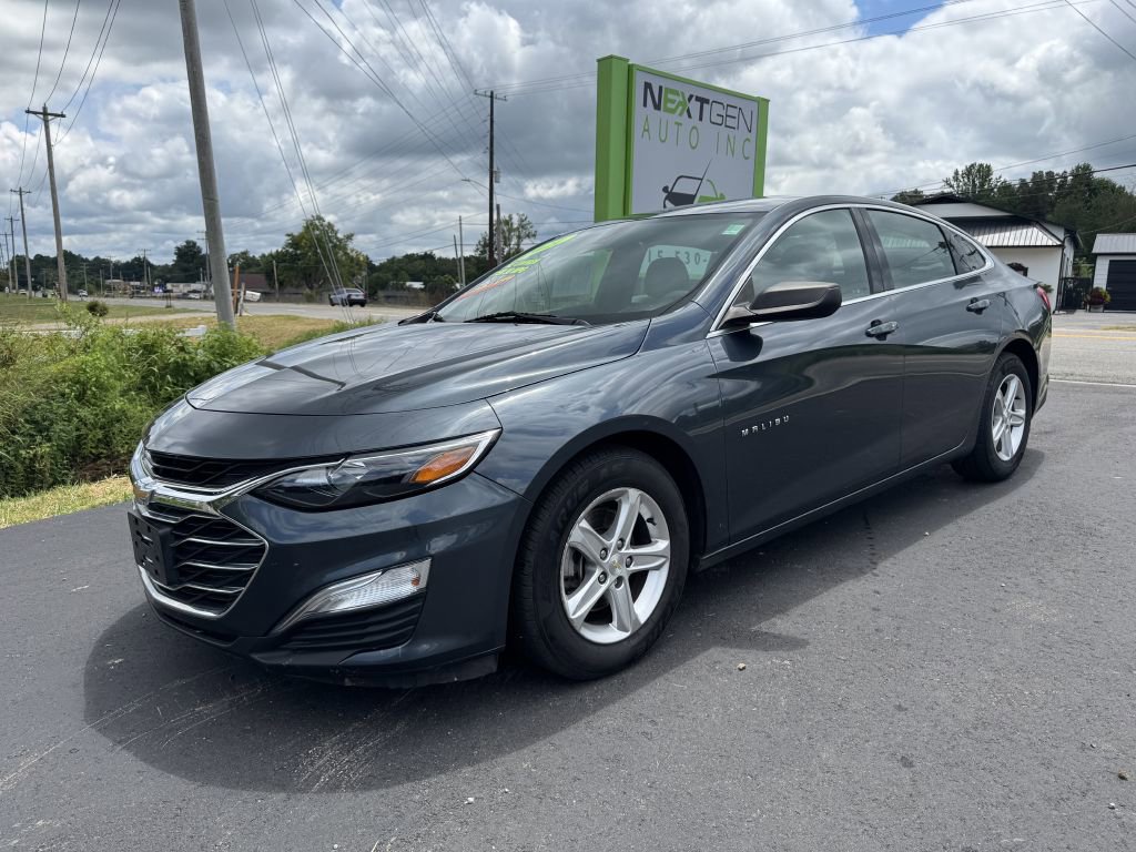Used 2021 Chevrolet Malibu LS image 1