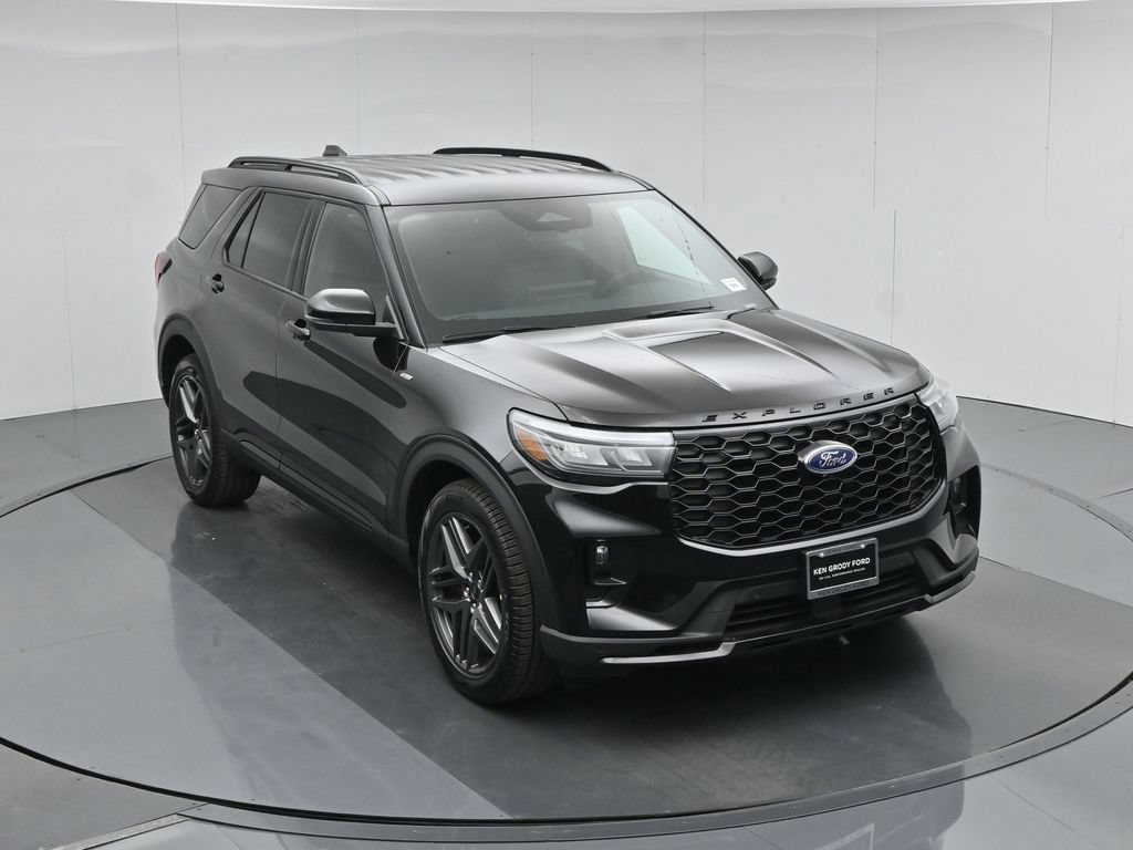 New 2026 Ford Explorer ST-Line w/ ST-Line Street Pack RWD image 38