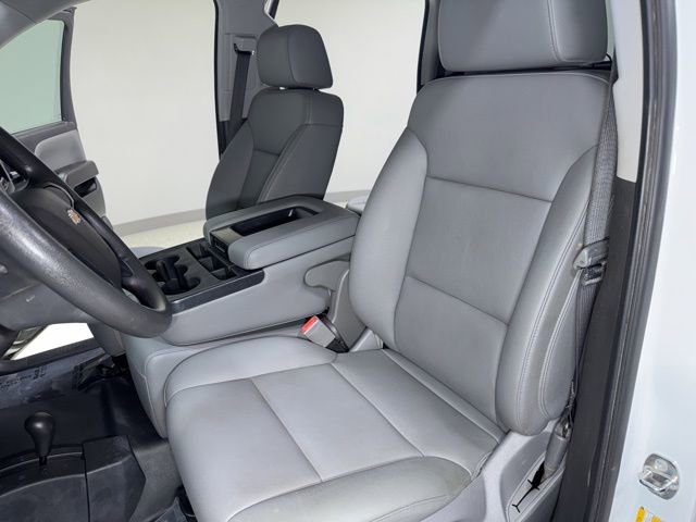 Used 2018 Chevrolet Silverado 1500 W/T AWD/4WD image 12