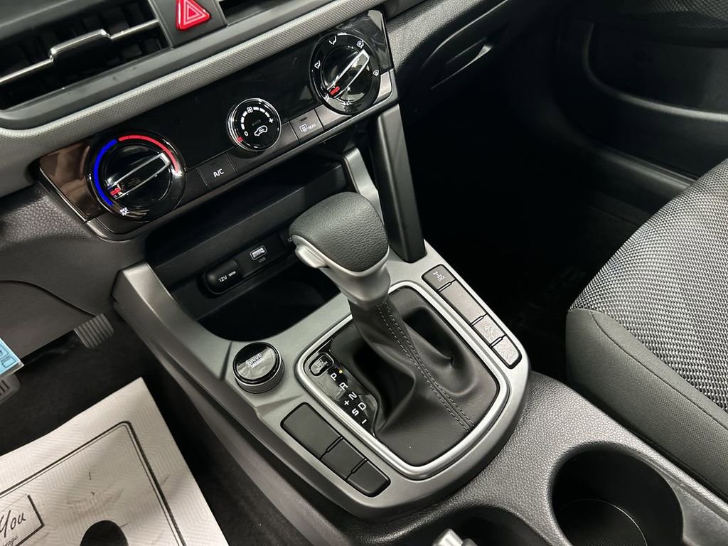 Certified 2024 Kia Seltos LX AWD/4WD image 17