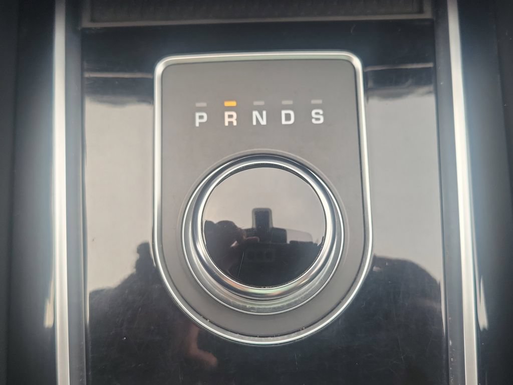 Used 2020 Jaguar F-PACE Prestige AWD/4WD image 23