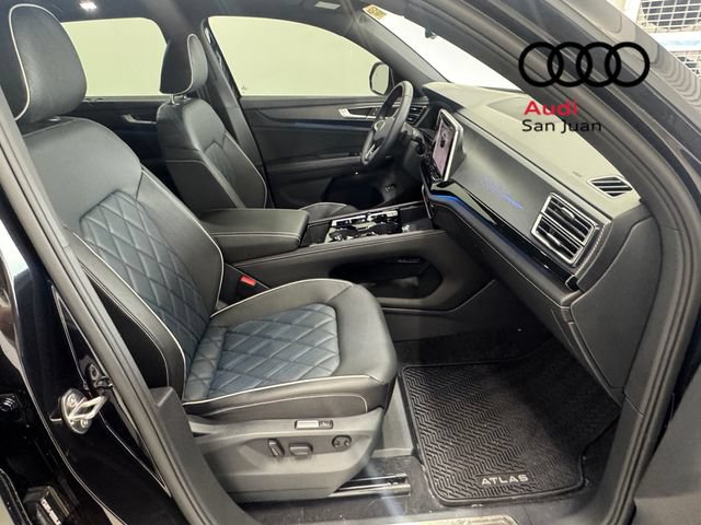 Used 2026 Volkswagen Atlas Cross Sport SEL Premium R-Line AWD/4WD image 26