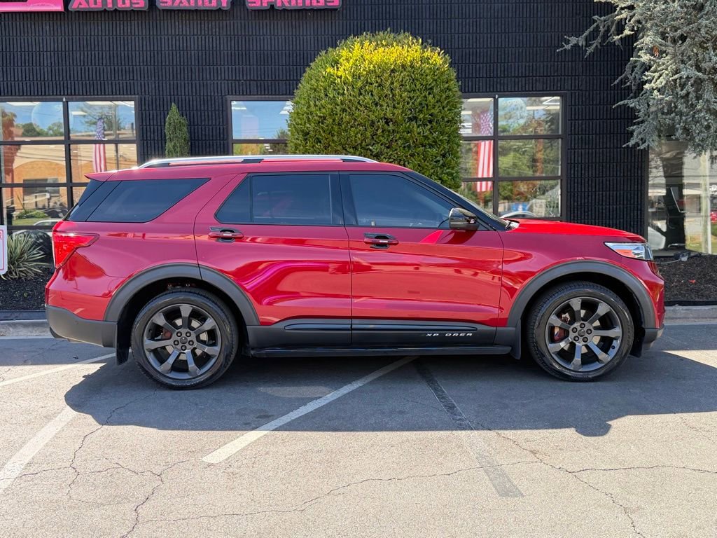 Used 2020 Ford Explorer Platinum w/ Premium Technology Package AWD/4WD image 21