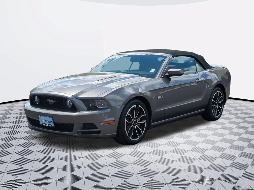Used 2014 Ford Mustang GT Premium w/ Electronics Package RWD image 2