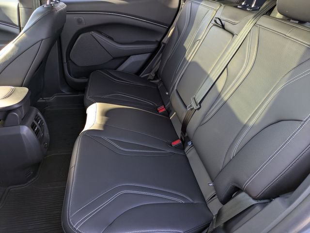 Used 2023 Ford Mustang Mach-E Premium image 31