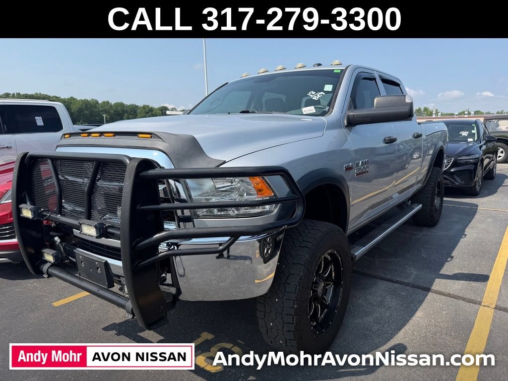 Used 2018 RAM 2500 Tradesman w/ Chrome Appearance Group AWD/4WD image 3
