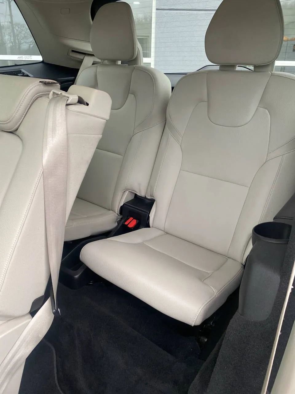 Used 2019 Volvo XC90 T5 Momentum w/ Advanced Package image 24