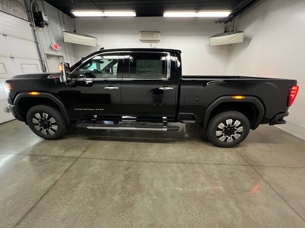 New 2026 GMC Sierra 2500 Denali w/ Technology Package image 10