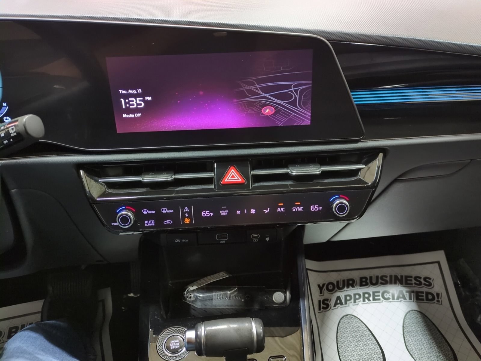 Certified 2024 Kia Niro EX FWD image 22